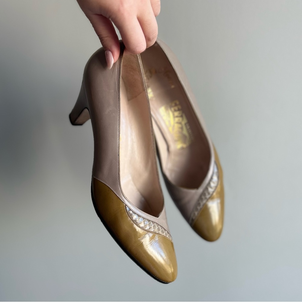 Salvatore Ferragamo Taupe/Gray Leather Pumps
